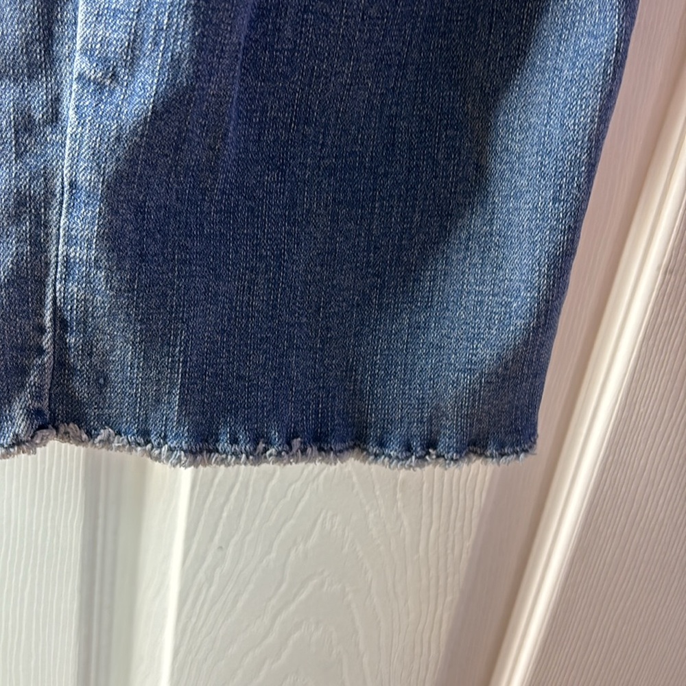 Torrid Distressed Jeans - Picture 5 of 6